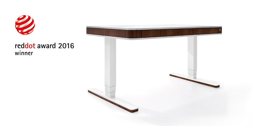 moll unique elektrisch-hoehenverstellbarer Schreibtisch Nussbaum