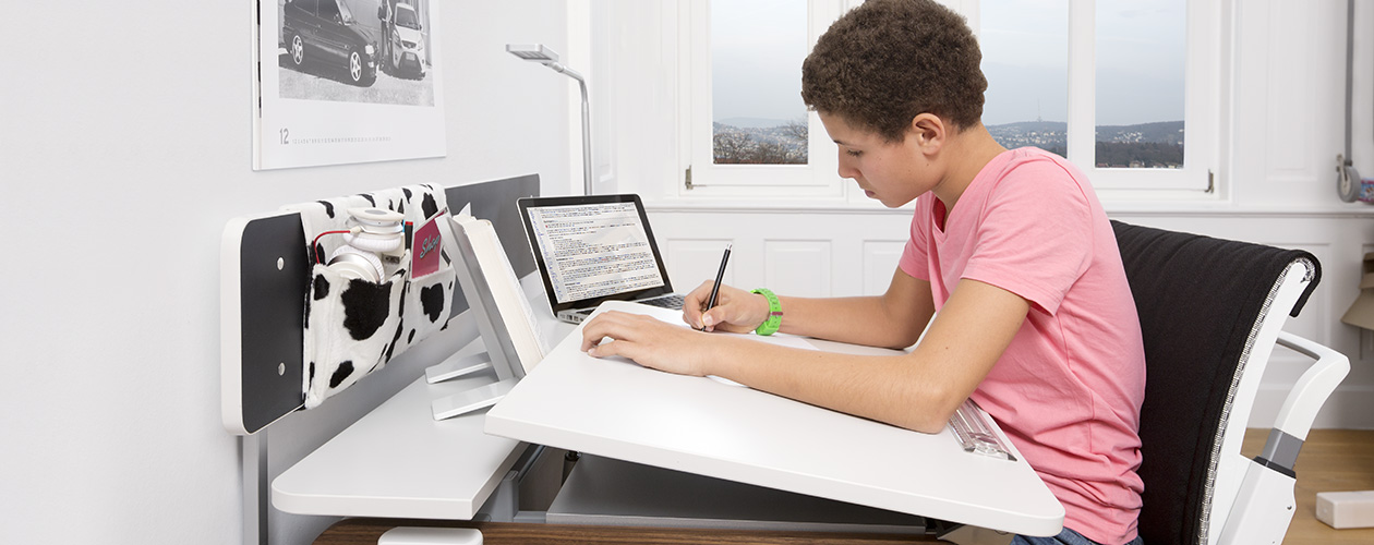 moll kids kinderdrehstühle richtiges Sitzen 1