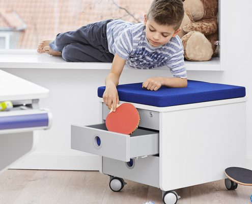 moll kids kinderwelten Rollcontainer mitwachsende Kindermöbel von moll kinderschreibtische kinderdrehstühle höhenverstellbar neigbar made in germany
