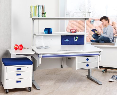 moll-kids_shooting_katalog-1 moll winner kinderschreitsch jugendschreibtisch höhenverstellbar mitwachsend ergonomisch