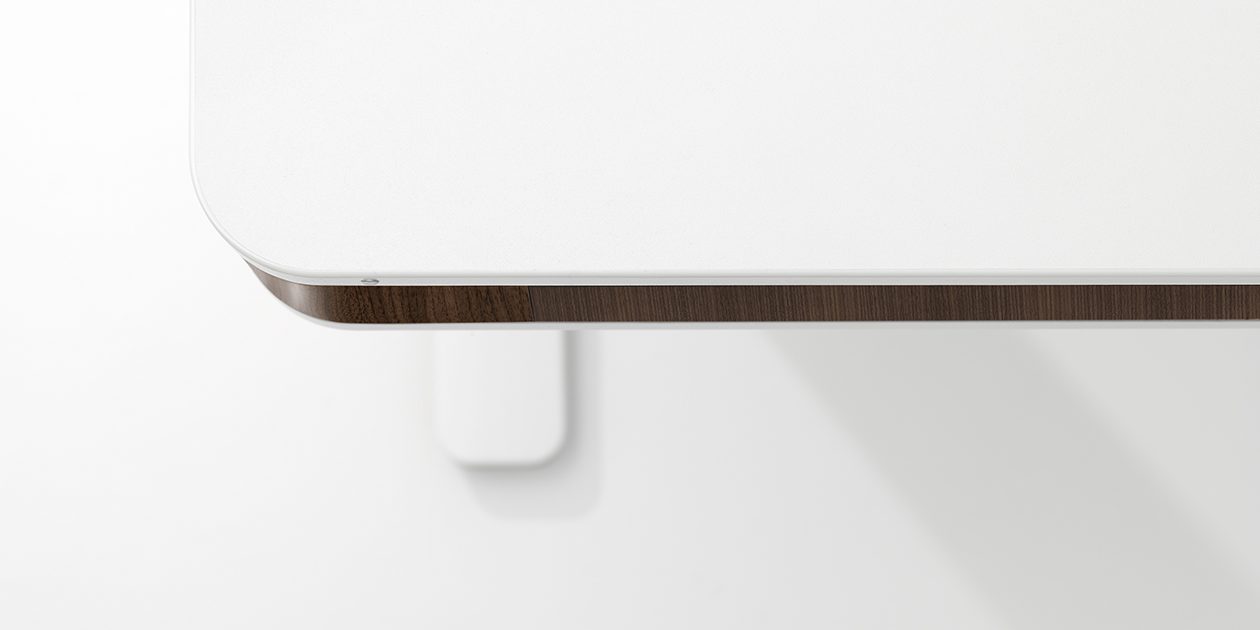 moll-unique schreibtisch T7 design gestaltung designmöbel von moll unique designschrebtisch T7 elektrisch höhenverstellbar made in germany