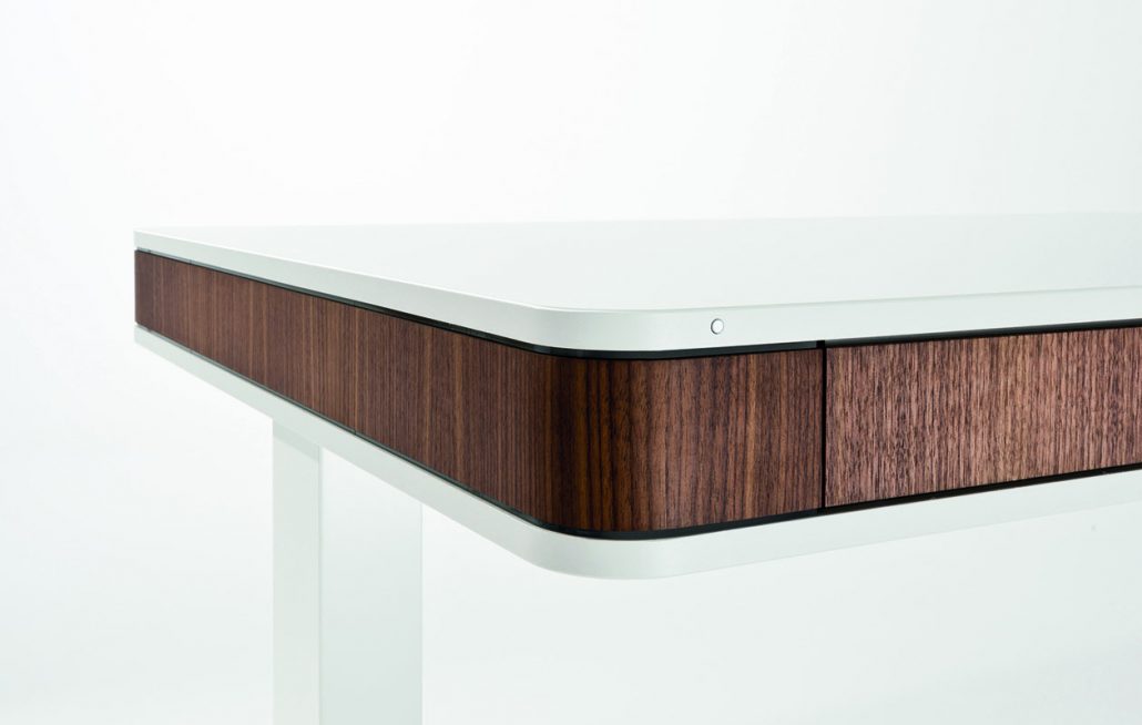 Mitwachsende Schreibmöbel von moll designmöbel von moll unique designschrebtisch T7 elektrisch höhenverstellbar made in germany