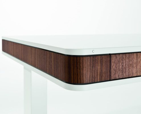 Mitwachsende Schreibmöbel von moll designmöbel von moll unique designschrebtisch T7 elektrisch höhenverstellbar made in germany