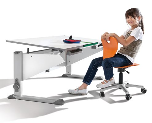 Mitwachsende Schreibmöbel von moll moll kinderschreibtische kinderdrehstühle historie alte produkte