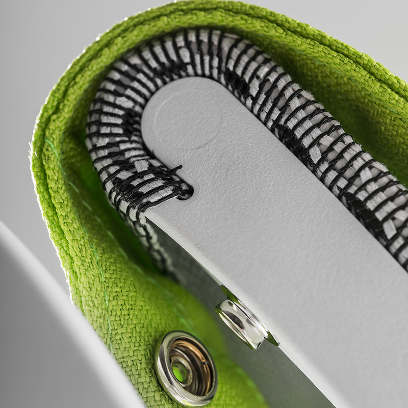 moll Kinderdrehstuhl Scooter Detail Polster2 moll Scooter Kinderdrehstuhl Jugenddrehstuhl verstellbar mitwachsend Rückenlehne Sitztiefe höhenverstellbar