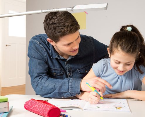 moll Kinder- und Jugendschreibtisch Champion moll flexlight LED Kinderschreibtischleuchte
