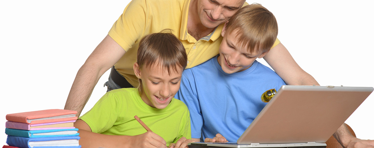 moll Kinderschreibtisch Arbeitsmaterialien zum Schulbeginn gemeinsam lernen am moll Kinderschreibtisch